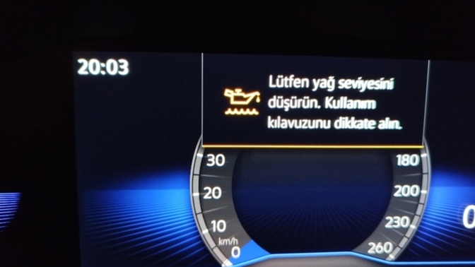 Arabada yağ seviyesini düşürün uyarısı nedendir?
