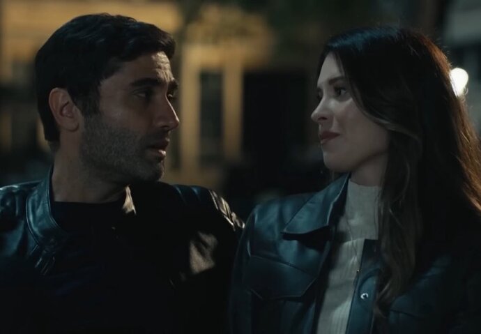 Sevdiğini fazlasıyla mı eksikleriyle mi seversin?