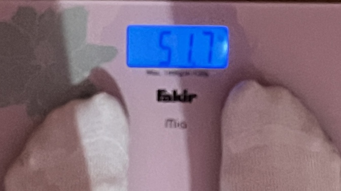 Günde 10 kez tartıya çıkıyorum, normal mi?
