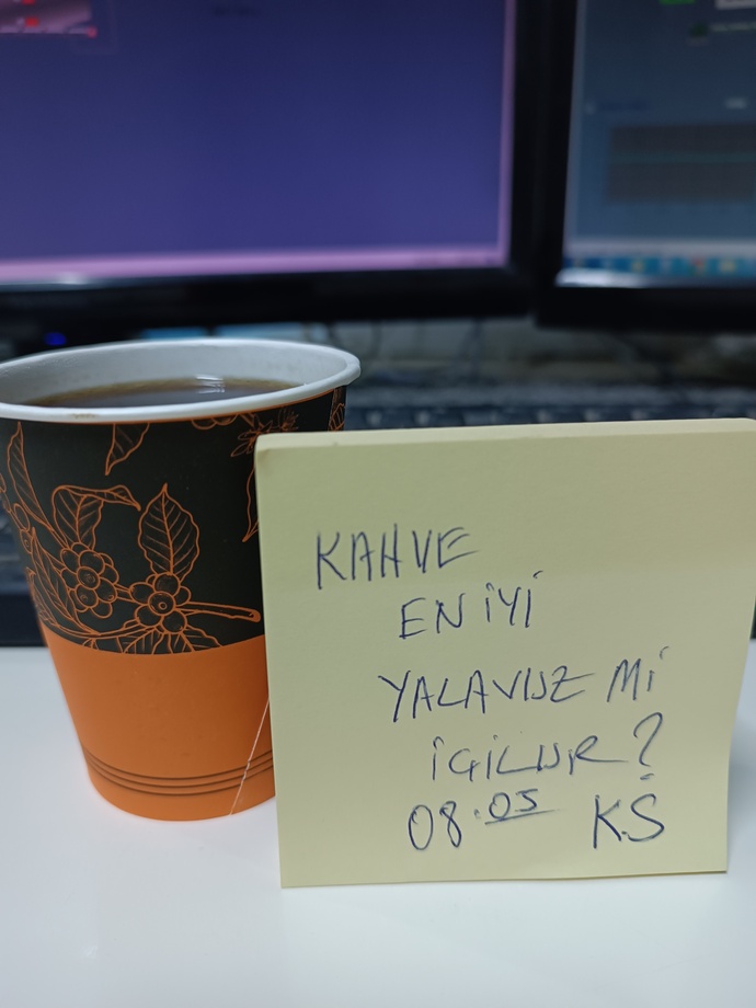 Kahve en iyi yalnız mı içilir?