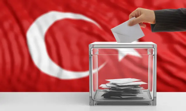 Sizce 2028 seçimlerini kim kazanıcak?