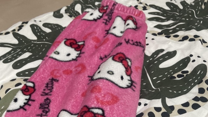 Gece sevgilimde kalacağım ama pjama ne giysem bilmiyorum?