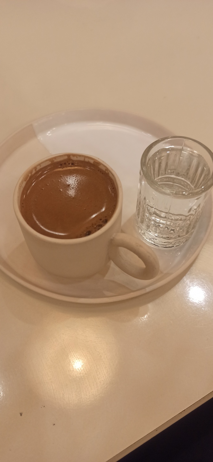 Sade Türk Kahvesi sever misiniz?