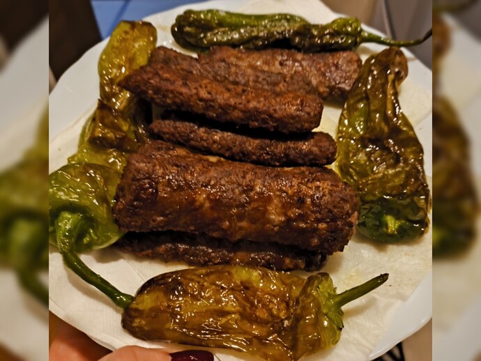 Bu tabağı kiminle gömmek isterdin?