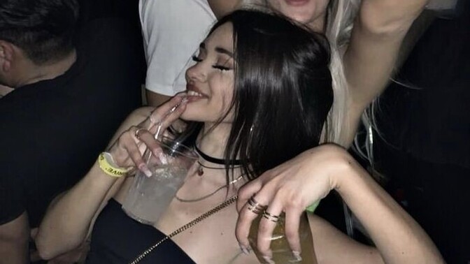 Haydiii herkes bir evdeymişiz gibi yorum yapsın?