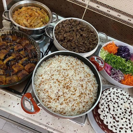 Akşam yemeğinde neler var?
