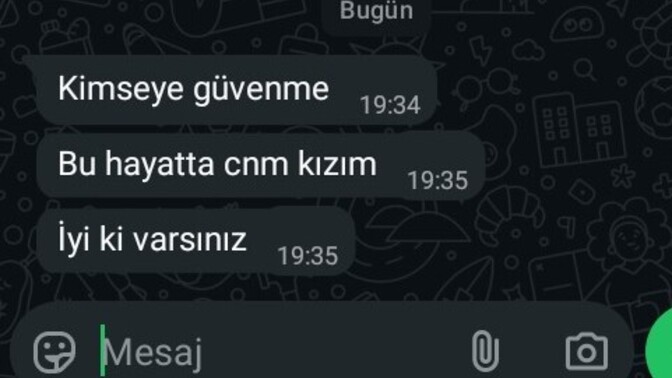 Annelerimizin annelik duygusu bazen aşırı yoğun olmuyor mu ya?