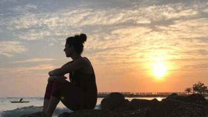 Sen daha çok yarım mı kaldın yoksa yalnız mı?