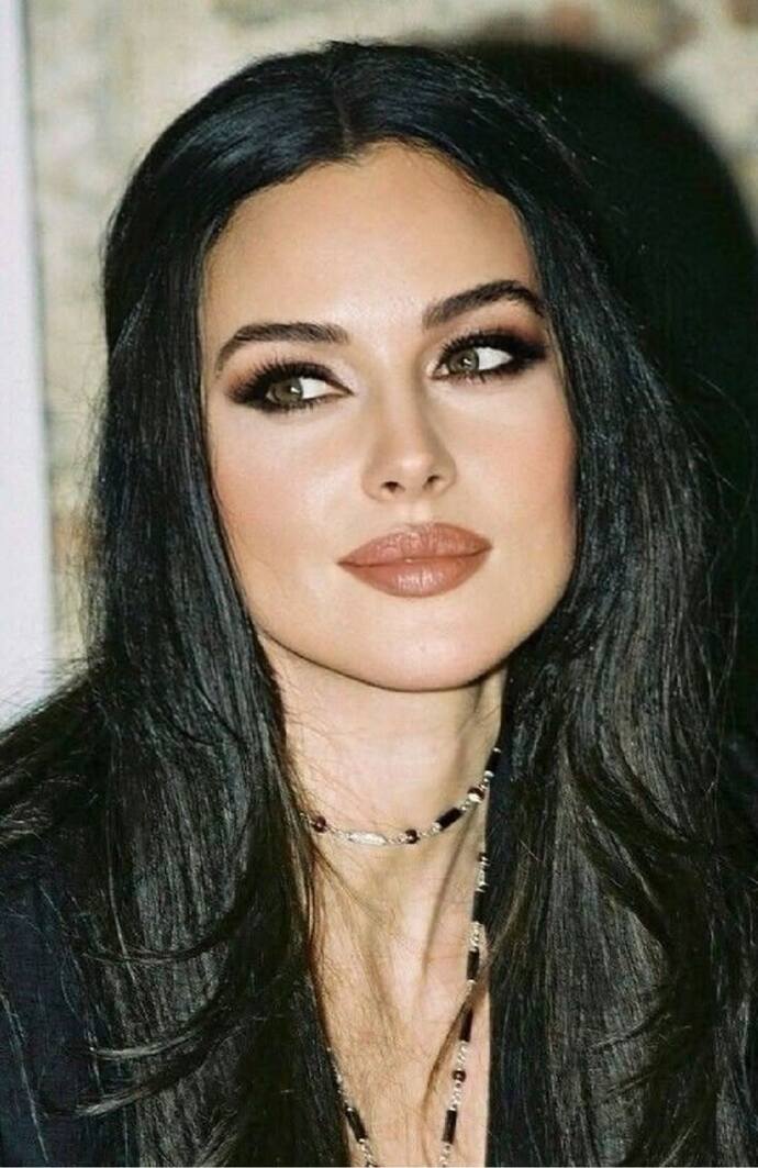 Yakışıklı/güzel kişiler güvenilmez midir?