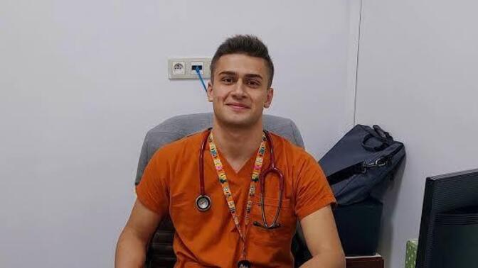 Doktor erkekler neden bu kadar popüler oluyor sizce?
