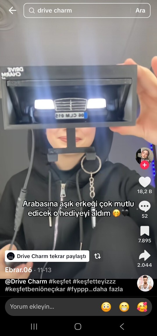 Arkadaşlar 3. yılımıza giricez hangisini alabilirim sizce de?