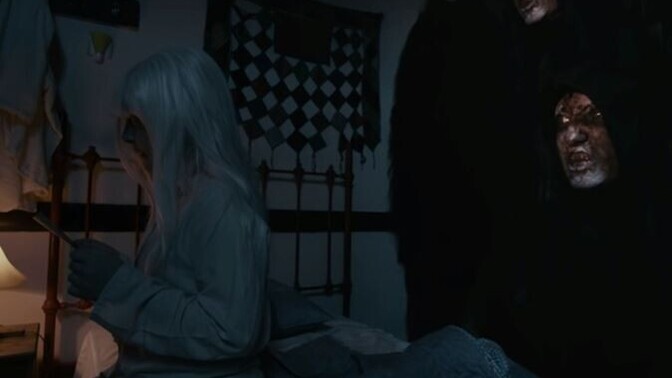 Korku filmleri 18 yaş ve üzeriyse neden filmlerde küçük çocuklarda oynuyor?