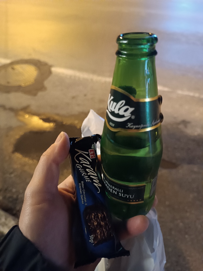Ne yapıyorsunuz, nasılsınız, iyi geceler?