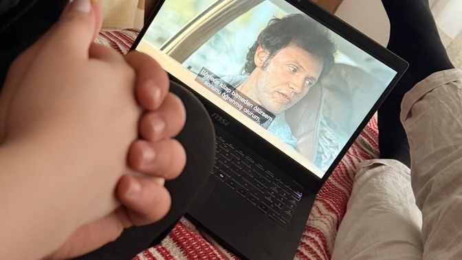 Sevgiliyle film izlemek nasıl bir şey sizce?