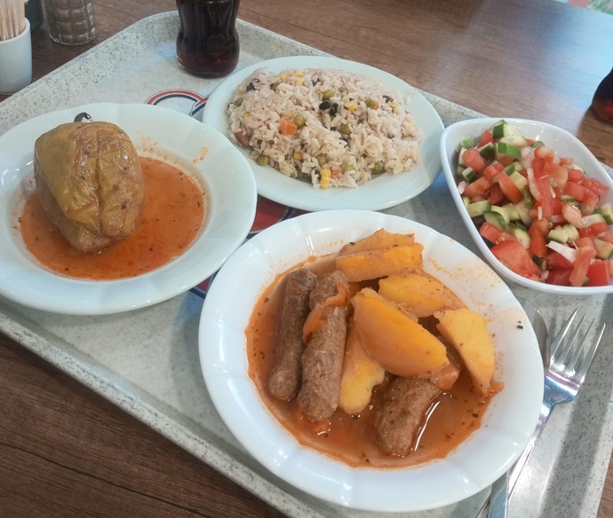 Esnaf lokantasına gitseniz ilk önce hangi yemeği söylerdiniz?