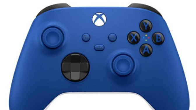 Bilgisayar için gamepad alacağım. Sizce hangi rengi daha güzel?