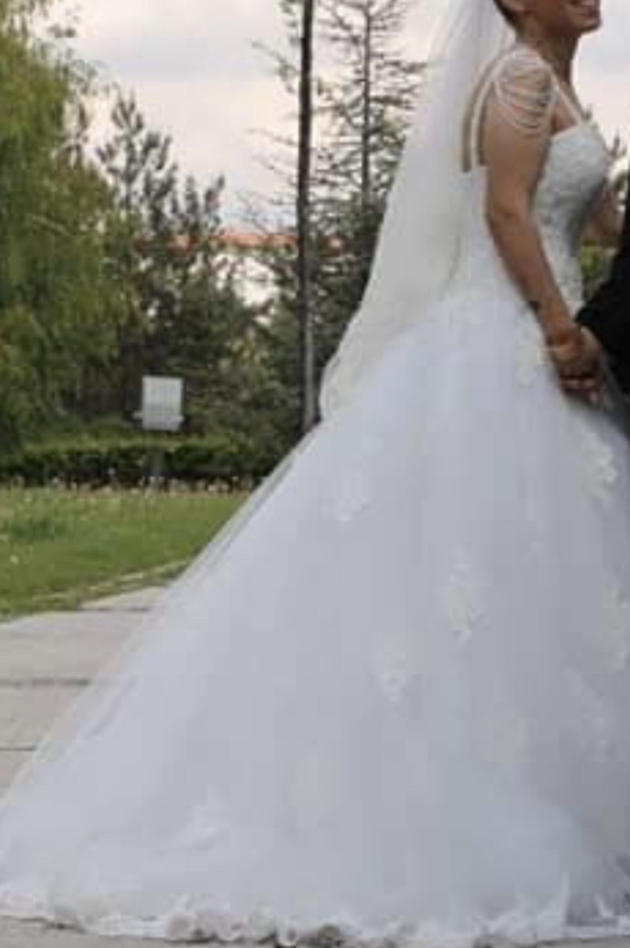 Gelinliğinizi nerden aldınız?