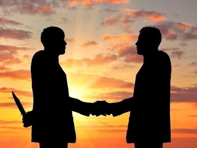 İnsanlara güvenmen kolay mı zor mudur?