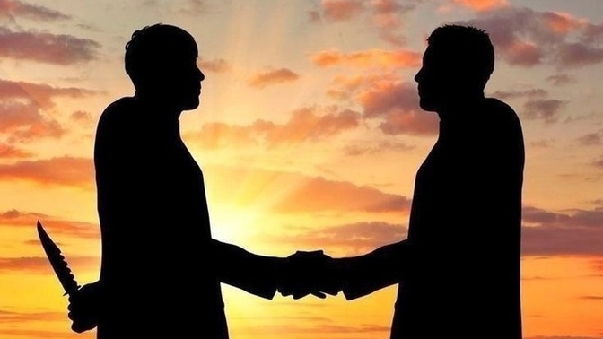 İnsanlara güvenmen kolay mı zor mudur?