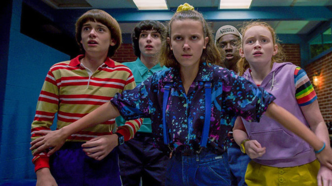 "Stranger Things" dizisindeki 80'ler referansları ve kültürel unsurlar, sizin için ne ifade ediyor? ?