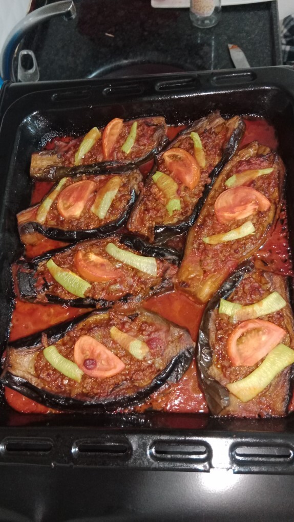Sizce karnıyarığın yanına en çok ne yakışır cacık ve pirinç pilavı hariç?