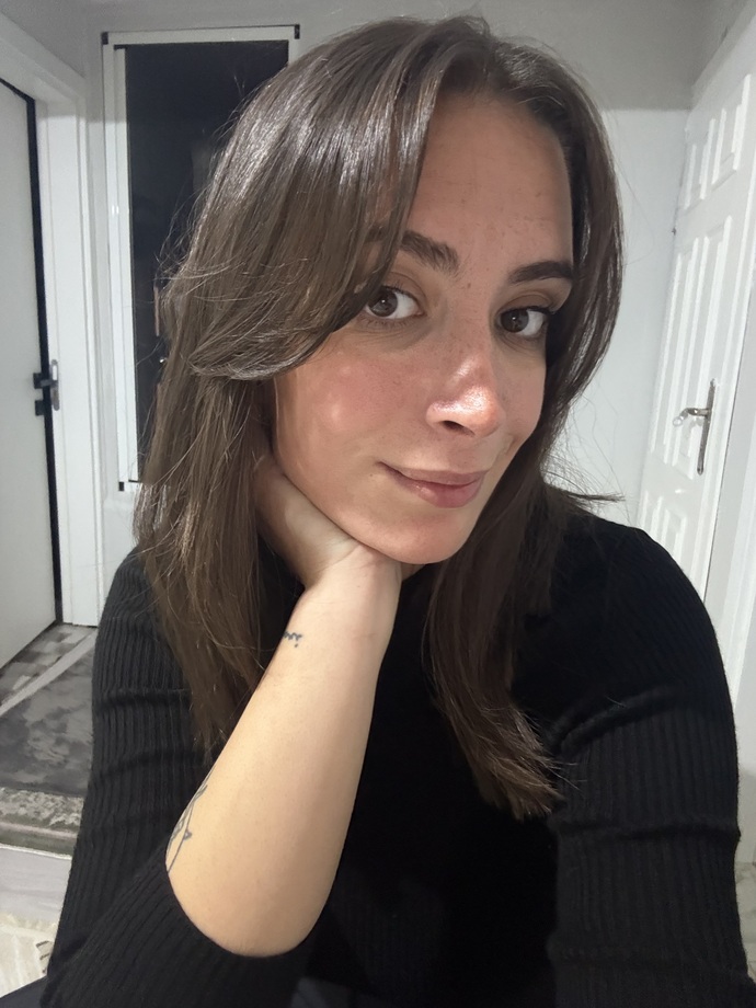 Saçlarımı kestirdim ama kendimi çok değişmiş hissedemedim sizce olmuş mu?