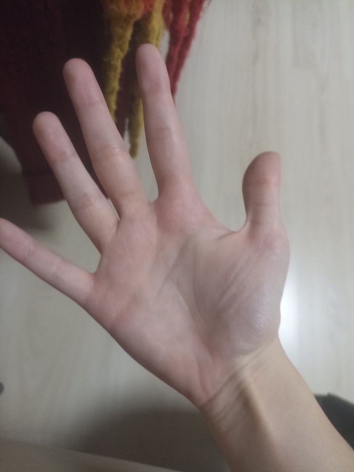 Falıma bakabilen var mii?