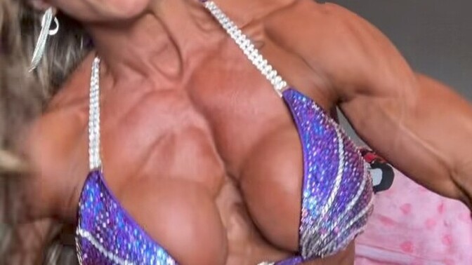 Kaslı kuvvetli bir sevgiliniz olsun ister miydiniz?