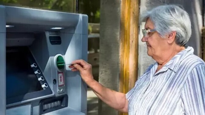 İş yerin bu ay maaşını ödeyemediğini söylese ne yaparsın?