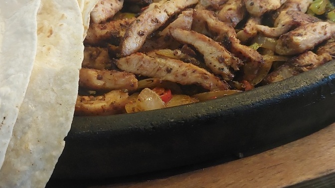 Kimlere yemek ısmarlayayım?