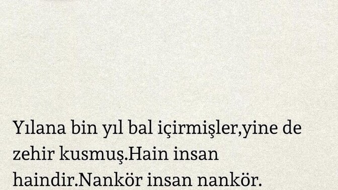 Babanız sıkılınca bir şeylere sarıyor mu?