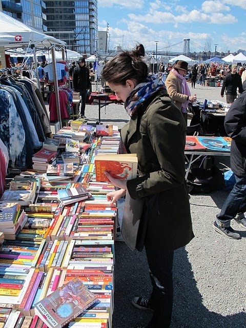 Kitap alırken ilk neye bakarsınız?