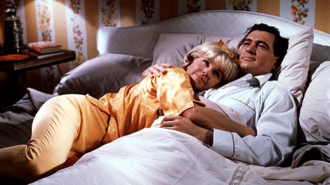 "Gözlerim kapanmaz seni sinemde uyutmazsam" dediğiniz biri var mı?