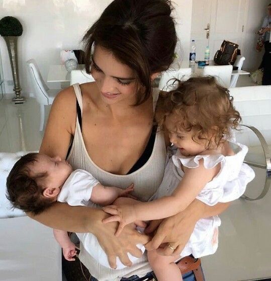Aynı anda iki çocuğa bakmak sizi yorar mı?