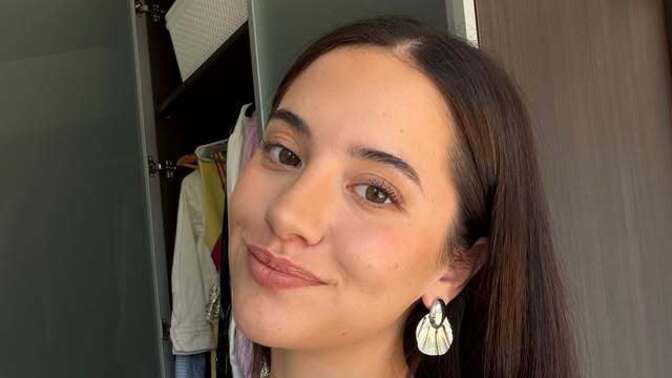 Sizce beyaz elbise nasıl durmuş?