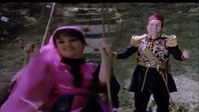 Aşkınıza şiir yazar ve söylermisiniz?