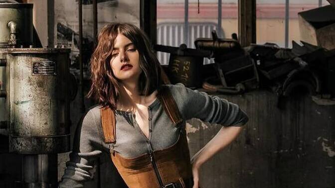 Hiç uçağa, trene , şehirler arası otobüse binmeyen kişi cahillik midir ya kız arkadaşım bana öyle dedi ya🤦🏻‍♀️😅?