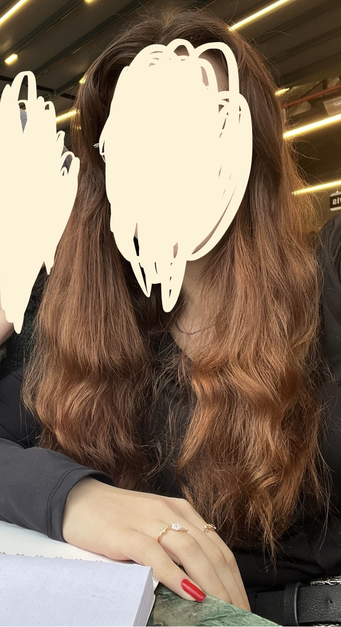 Bu saç sizce hangi renk ve güzel mi rengi 🥹?