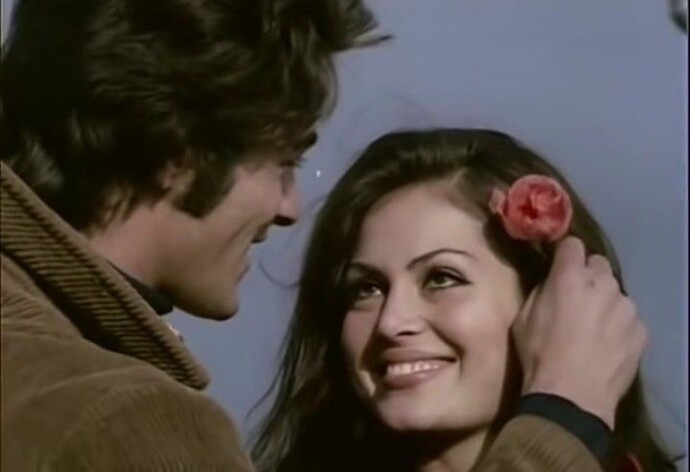 Sevgilin varken başka biri biri aklını çelebilir mi?