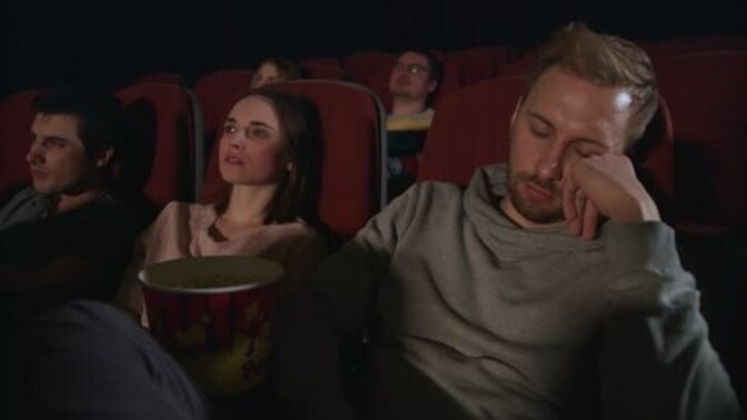 Sinemada film sırasında uyuyakaldınız mı 😴?