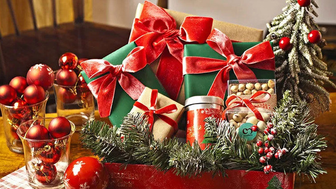Yılbaşında birine hediye almak şart mı?