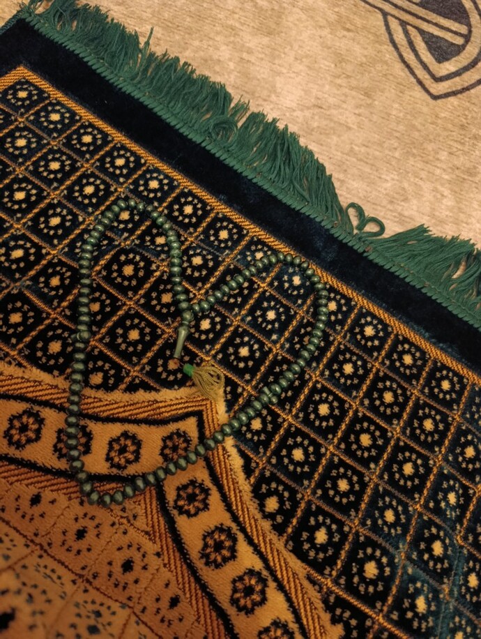 Hayırlı sabahlarrr namaza kalkıldımı?