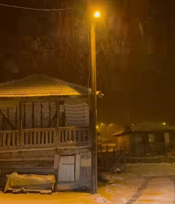 İnsan emeğine mi yanar yoksa geçip giden zamana mı?