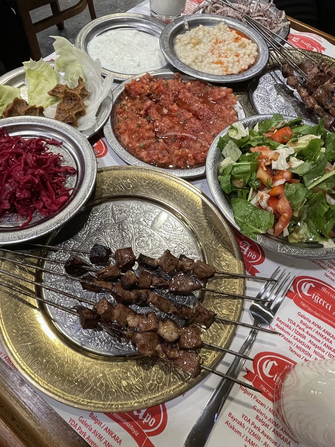 İlk Date’de kebabçıya gidilir mi?