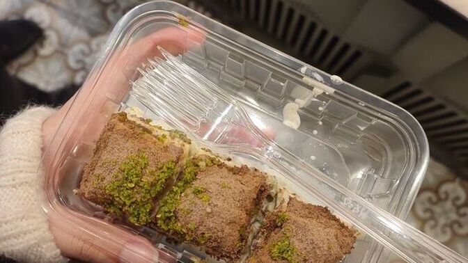 Sabah saatlerinde soğuk baklava yer misiniz?