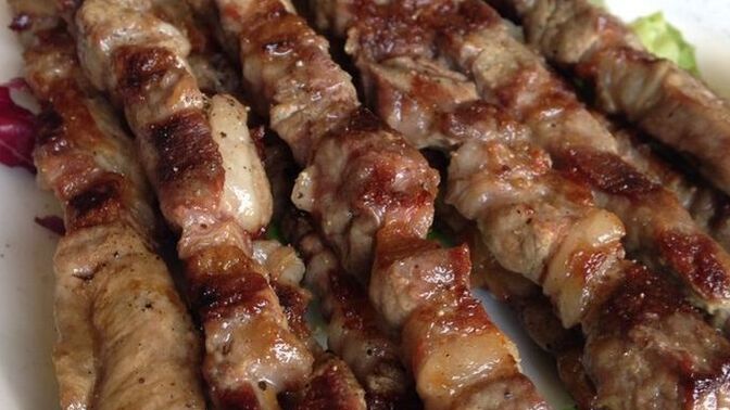 Et şiş yemenin saati olur mu?