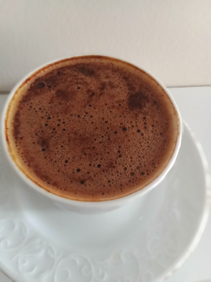Kahveyi kimle ve hangi saatte içmeyi seversiniz