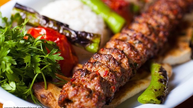 Adana kebap mı Urfa kebap mı?