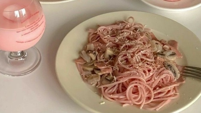 Barbie makarnası yer misiniz?