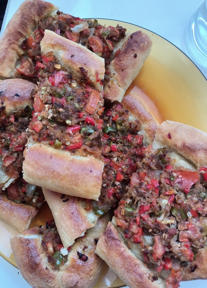 İlk defa pide yaptım😀 Olmuş mu sizce?